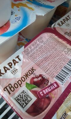 Карат творожок вишня 9%