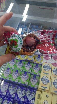 Рожок божья коровка с малиной