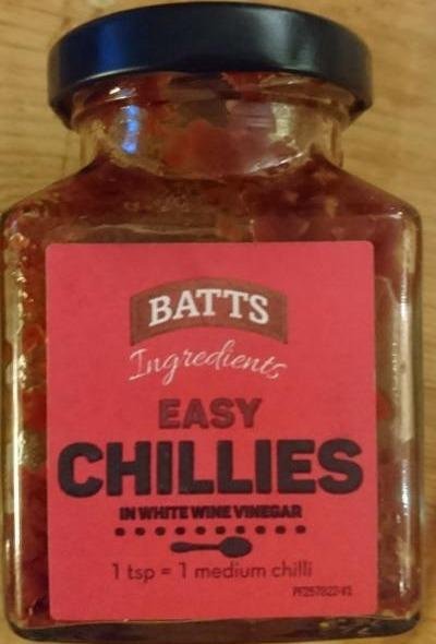 Easy Chillies (in white wine vinegar)