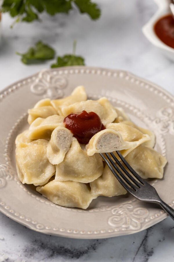 Полуфабрикат в тесте из мяса цыплят-бройлеров Пельмени Пельмеши, замороженный, 800гр