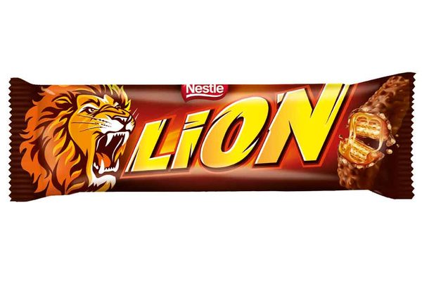 Вафельный батончик "Lion" 42г