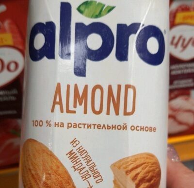 Миндальное молоко