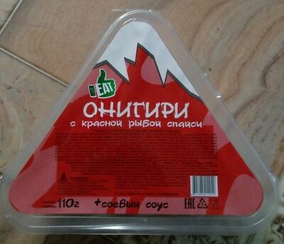 Онигири с красной рыбой спайси
