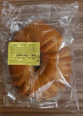 Сдоба "Лакомка" с клубникой