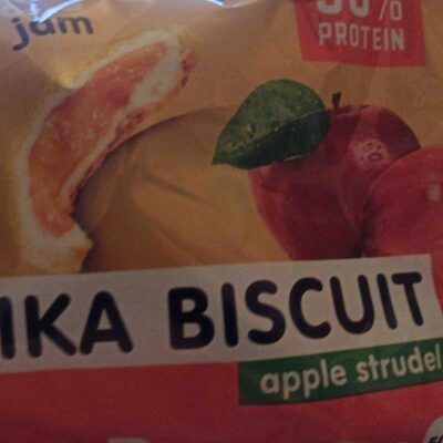 CHIKA BISCUIT apple strudel