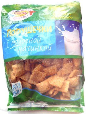 Продукты экструзионной технологии сухие: подушечки хрустящие с молочной начинкой